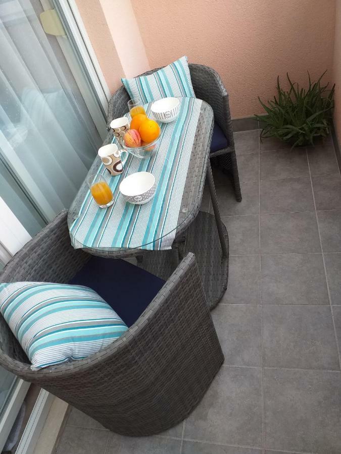 Apartman Jurilj Makarska Exterior foto