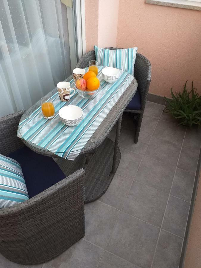 Apartman Jurilj Makarska Exterior foto